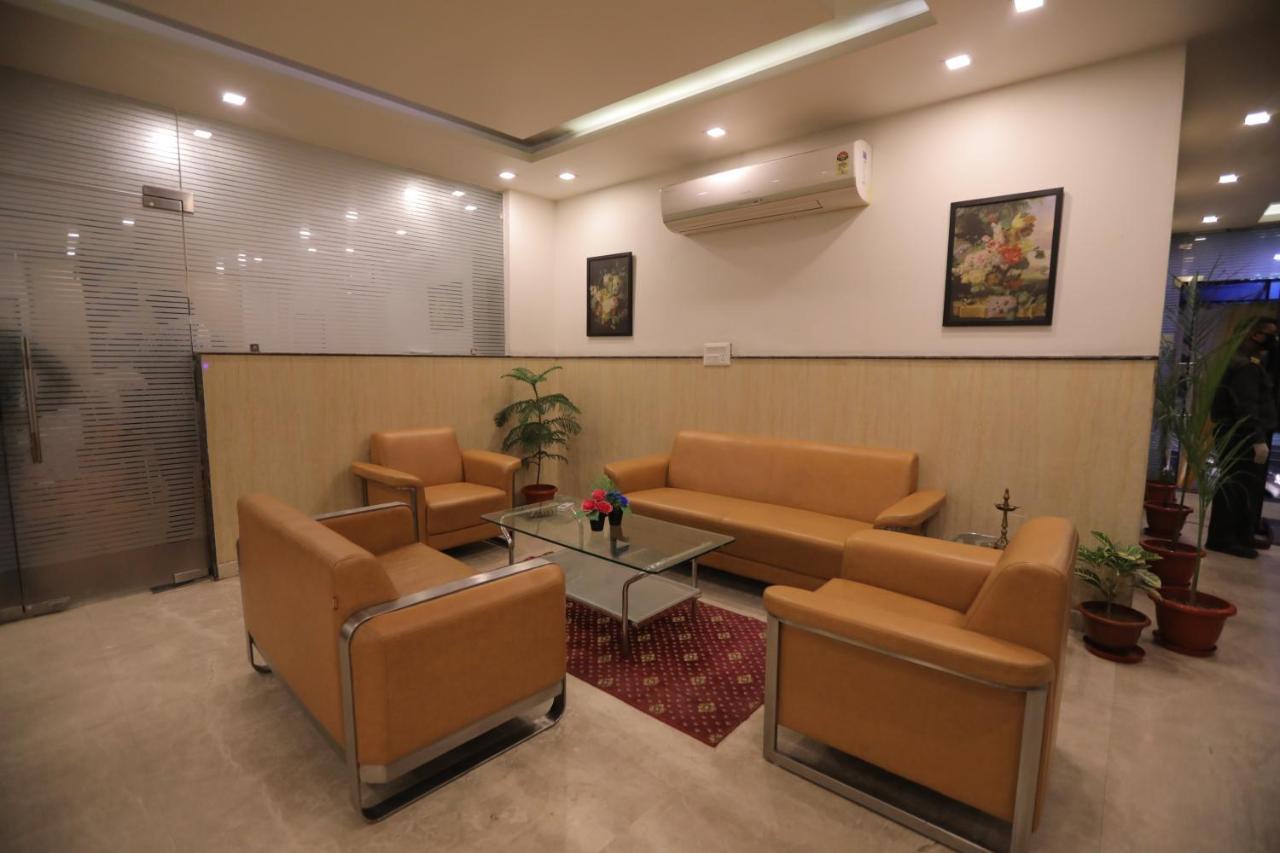 Airport Hotel Bollywood Paradise New Delhi Ngoại thất bức ảnh