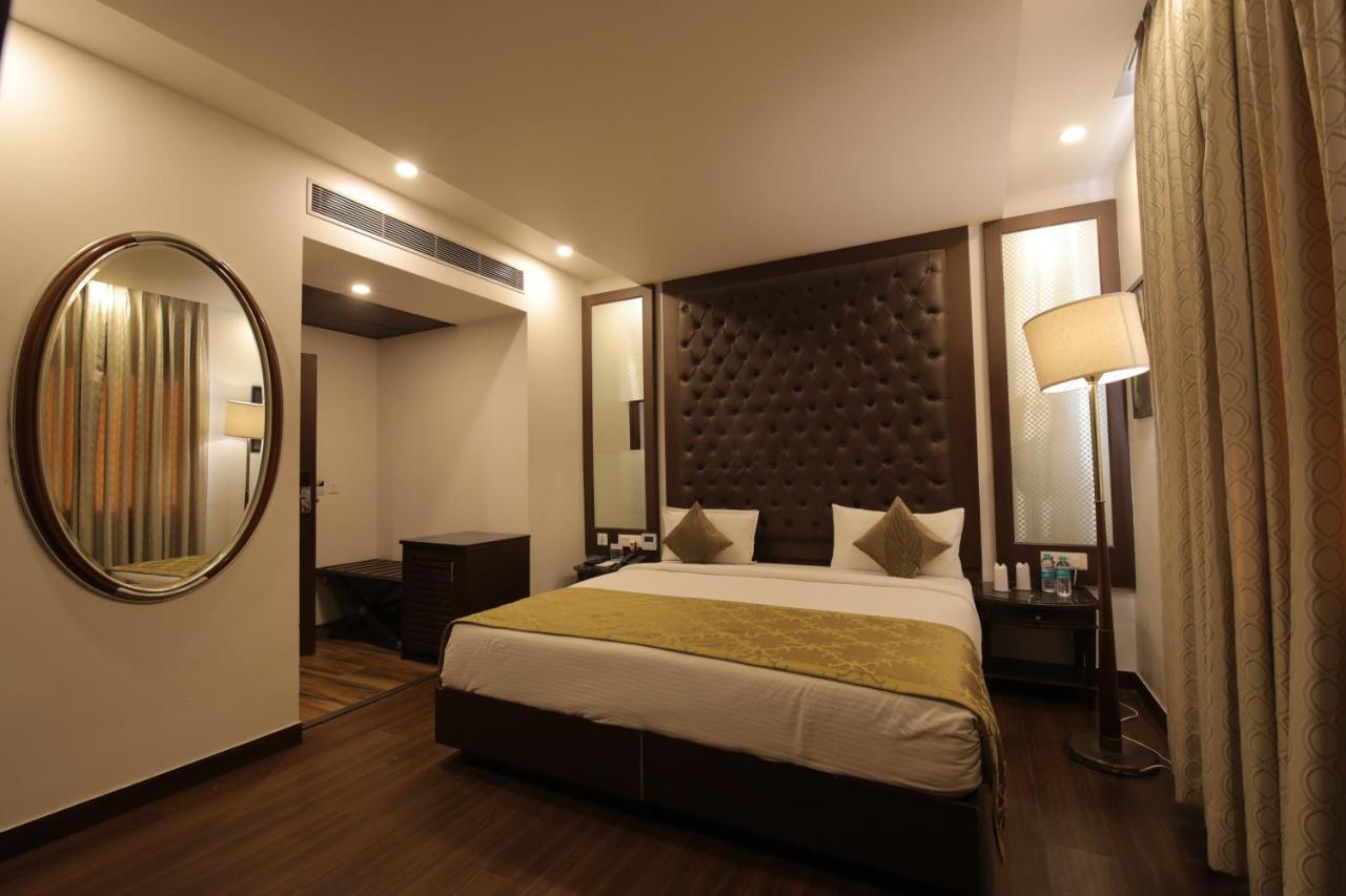 Airport Hotel Bollywood Paradise New Delhi Ngoại thất bức ảnh